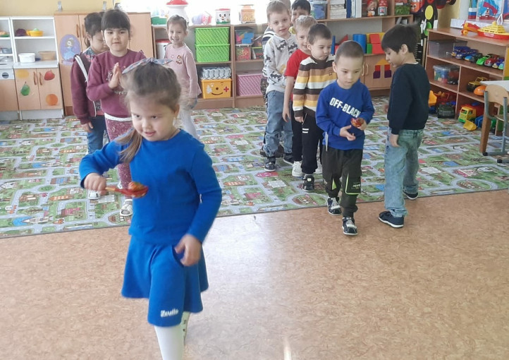 Праздник Светлой Пасхи прошел в средней группе Праздник Светлой Пасхи прошел в средней группе.
